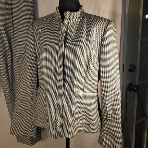 Harvé Benard Black and White Houndstooth Pantsuit Jacket Set - Sz 10 - Picture 2 of 7